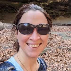 Meet your Posher, Holly